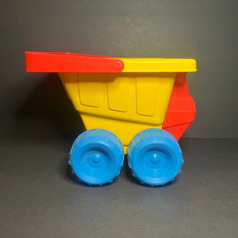 Vintage 1993 Playskool #1054 Yellow Red & Blue Sand Bucket Scooter on Wheels - Picture 5 of 9